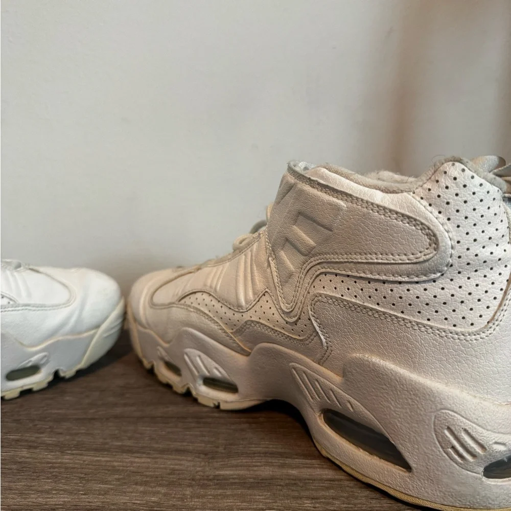 Rare Nike Air Griffey Max 1 White (GS) 437353-107 7Y basketball